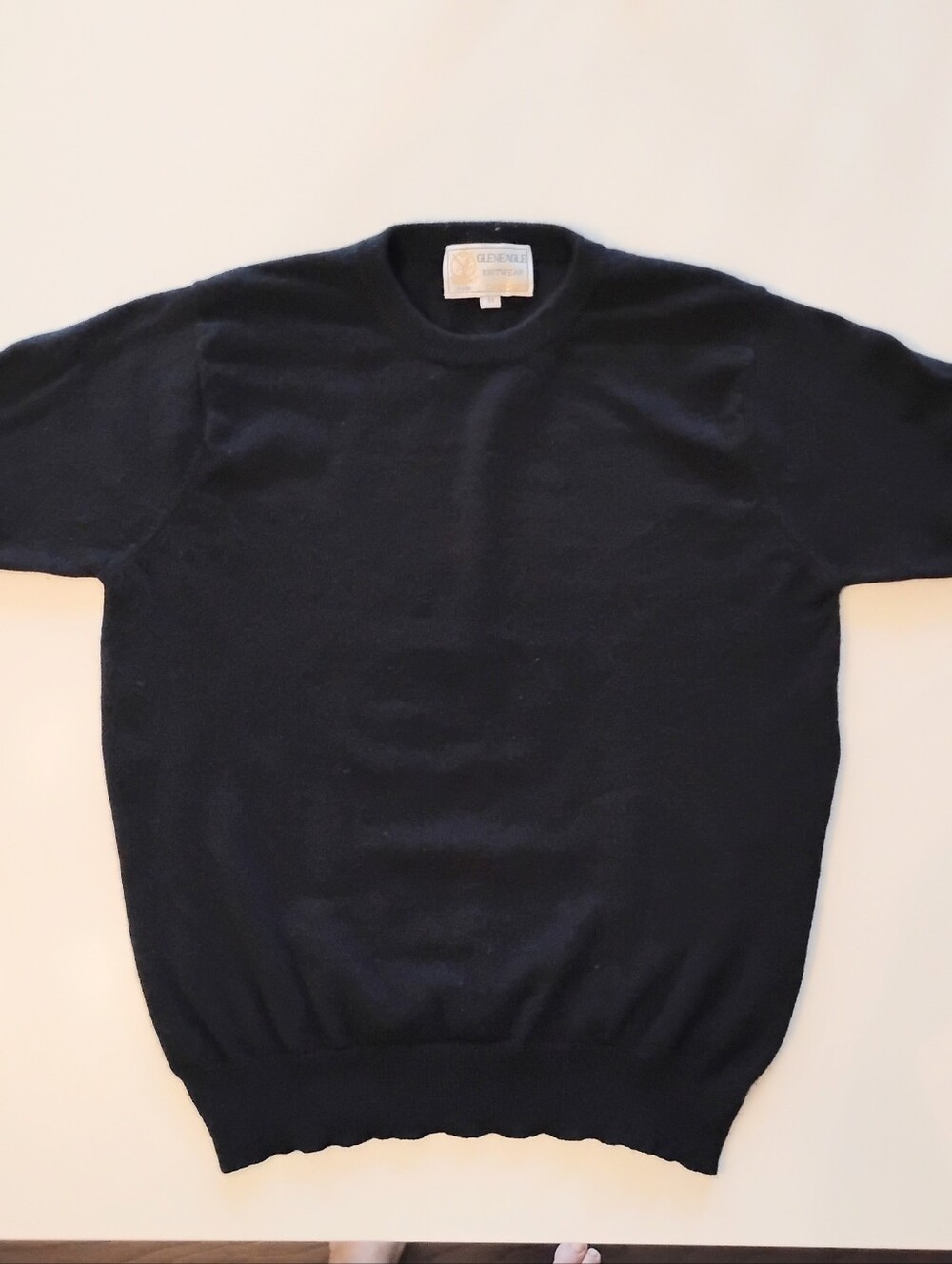 Vintage 60's/70's Womens Black Cashmere Crewneck Sweater - Classic Short Sleeve